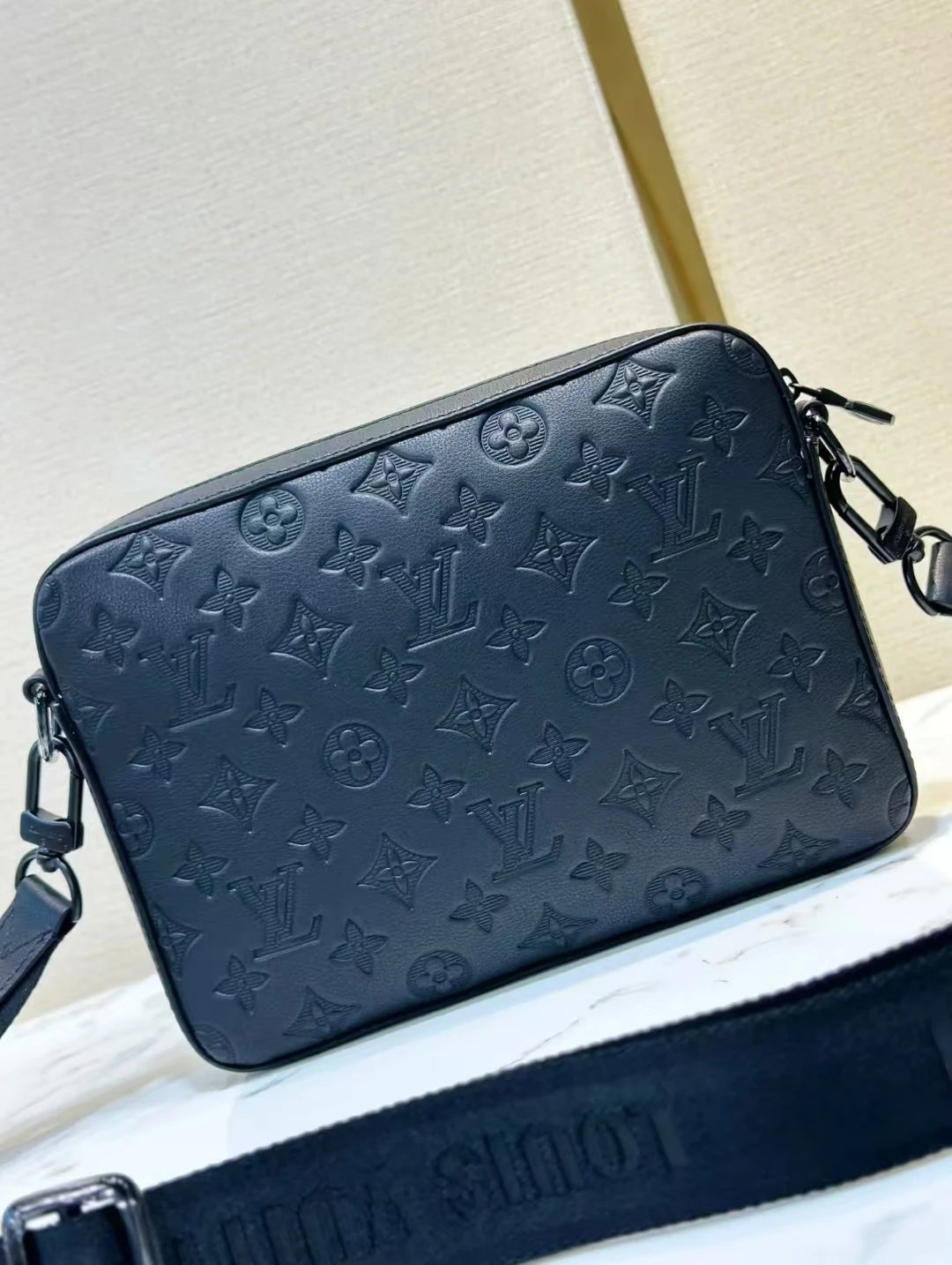 Louis Vuitton Shoulder Bag