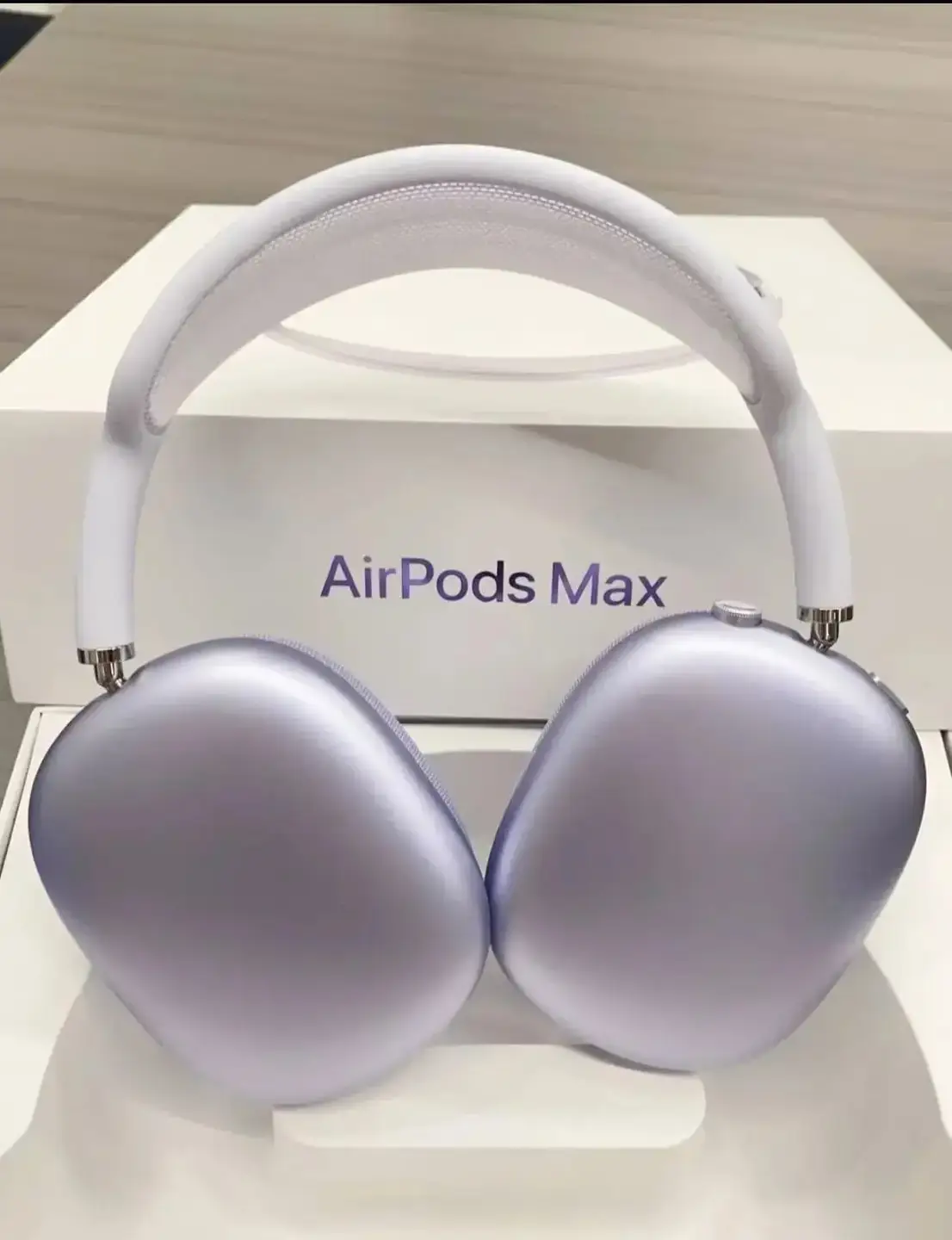 Apple AirPods Max Lavender