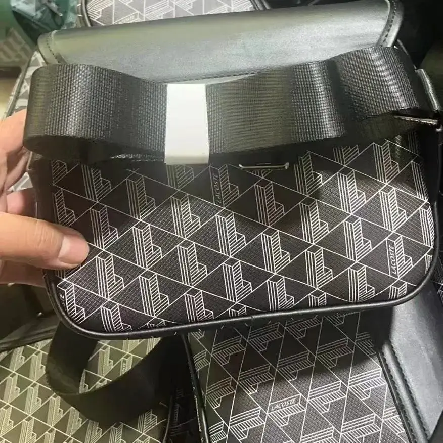 复·古包