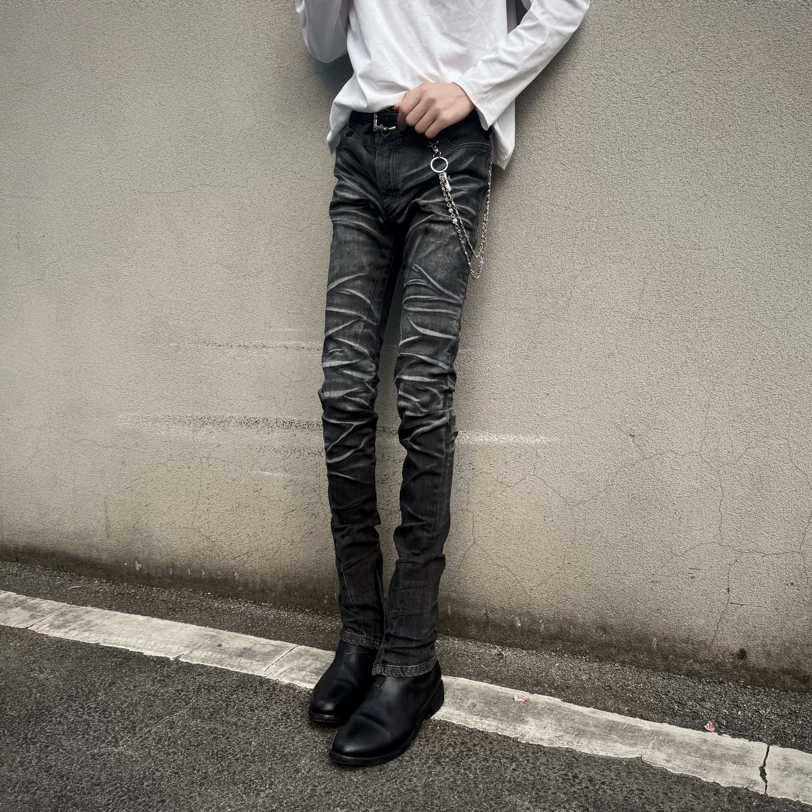 Instant stock - Johnny Wolf water ripple ghost scratch washed zipper jeans