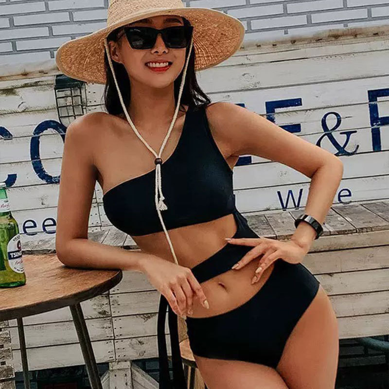 Source Factory Sexy Triangle One-Piece Swimsuit Hollow-Out Bikini Small Bust Ins New Style Hot Spring Cross-Border Swimwear