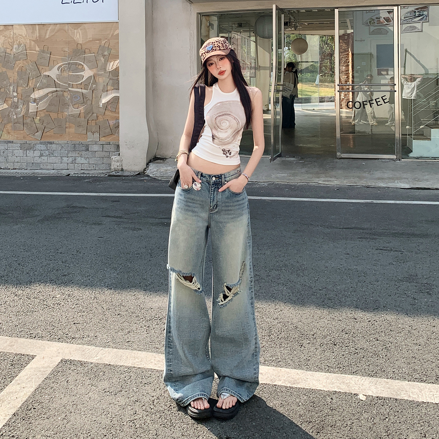 American-Style Ripped Wide-Leg Jeans for Women, 2026 Spring/Summer New Straight Loose High-Waisted Slimming Versatile Floor-Length Pants