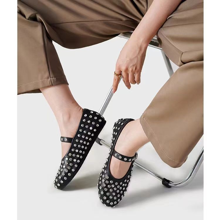 Rivet One-tone Buckle Low-top Low-top Round-toe Soft and Comfortable Mary Jane Flat Inner Height-increasing Single-layer Ballet Shoes