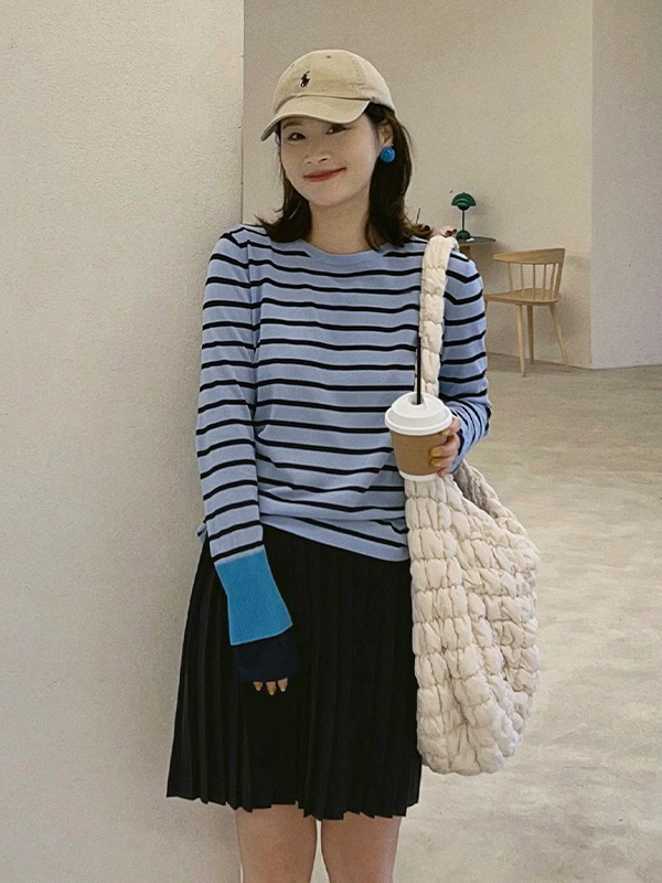 26 Women's Korean-Style Base Shirt with Acetate Cotton Color-Block Sleeves, High-End Classic Casual Striped Long-Sleeve T-Shirt, Commuter Style
