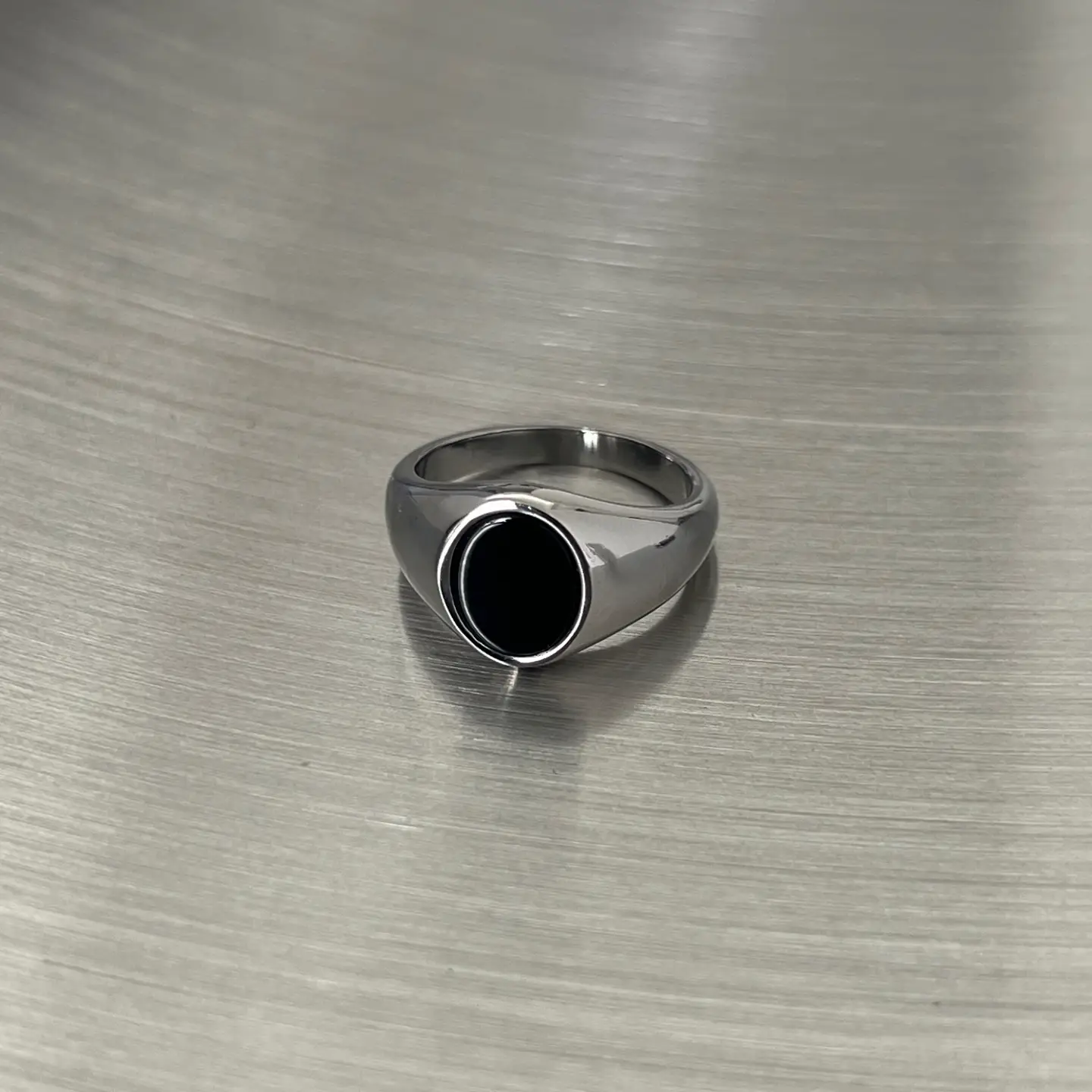 Oval Titanium Steel Ring for Men and Women Ins Cool Style Does Not Fade Fashion Hip Hop Niche Black Ring Men Trend
