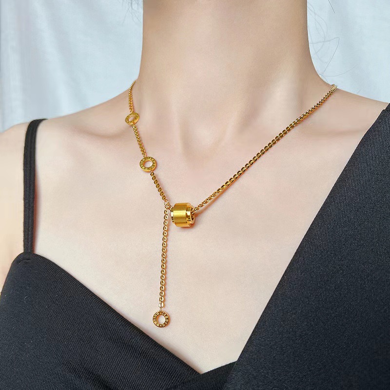Live broadcast small waist road link necklace 18K gold titanium steel non-fading jewelry women's all-match high-grade light luxury small