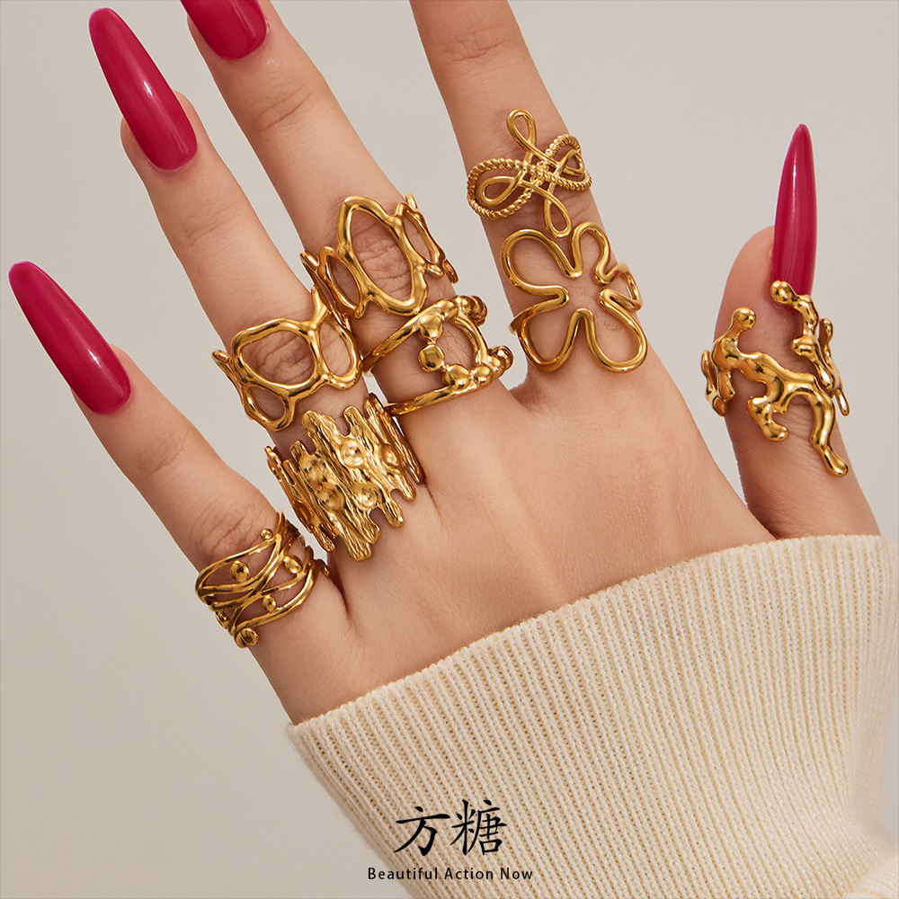 Vintage Hollow Flower Irregular Geometric Open Ring Stainless Steel European and American Minimalist Niche Stackable Ring for Women
