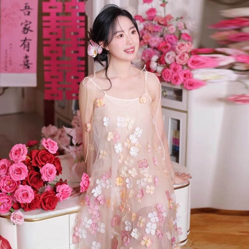 Morning Robe Women Bride Beautiful Gentle Sling Niche Fairy Dress Summer Fresh New Three-dimensional Flower Design Long Dress