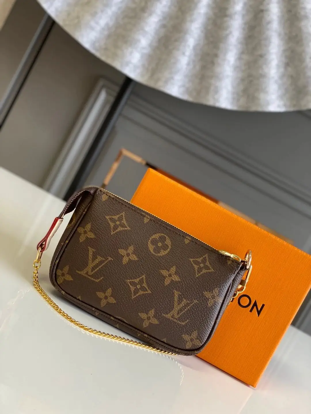 No.158 normal/high quality women handbag leather bag 58009
