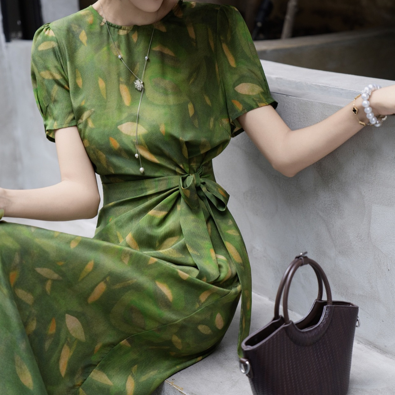 Nanyou 26 New Model: Waist-Tie Versatile Slimming Elegant Long Dress, Silk Double-Crepe Printed Round-Neck Dress