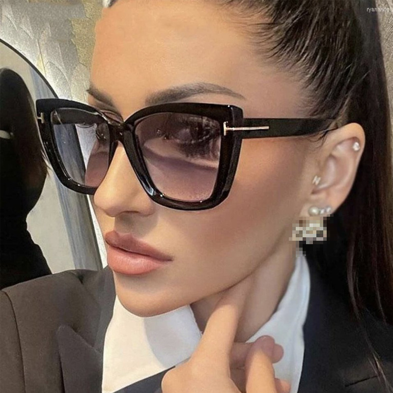 European and American New Fashion Retro Cat's Eye Large Frame Sunglasses Letter T Women's Advanced Sunscreen Driving Sunglasses Men