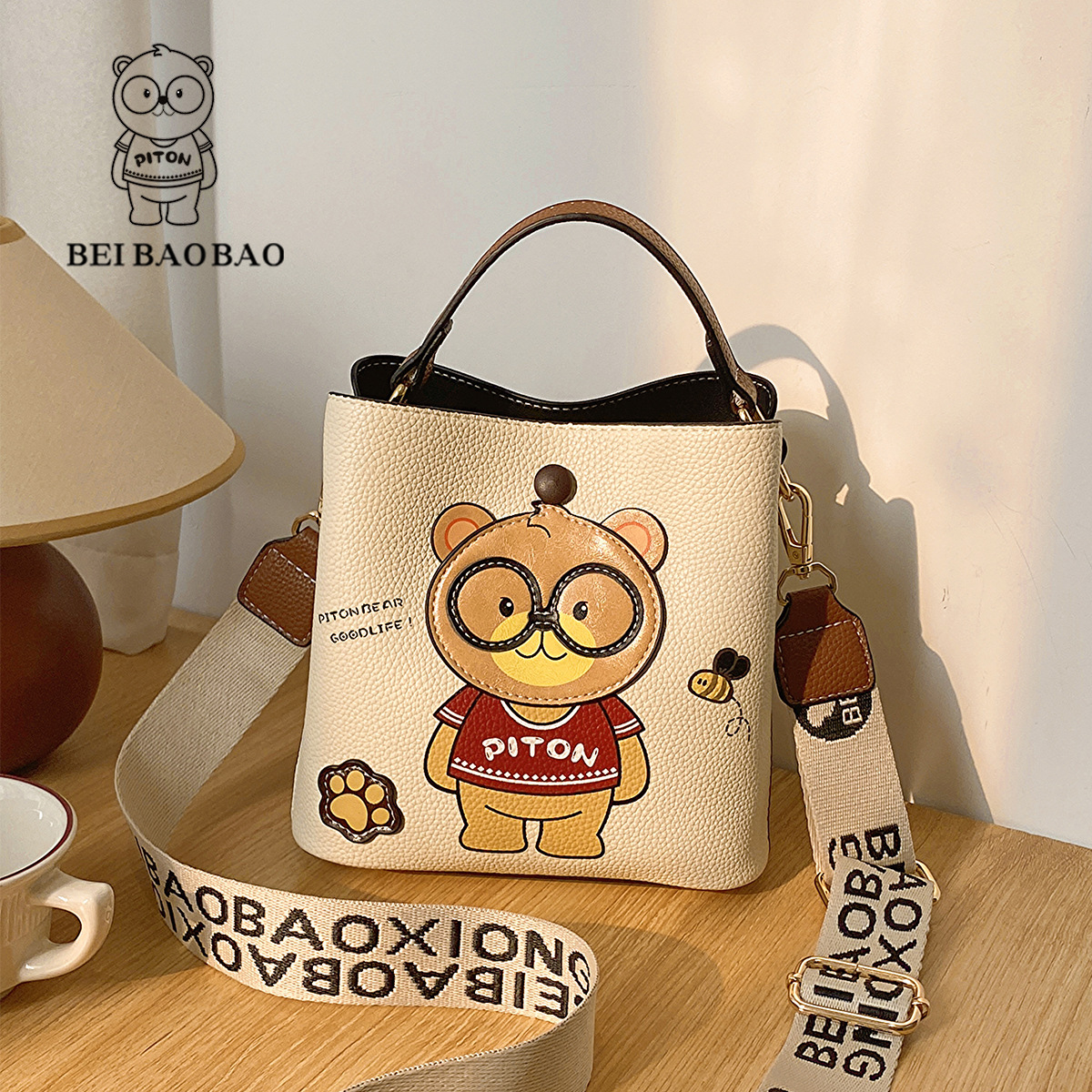 Beibao Genuine Bear Contrasting Color Source Factory Satchel Large Capacity Compartment Bucket Bag for Women 2024 New Korean Style