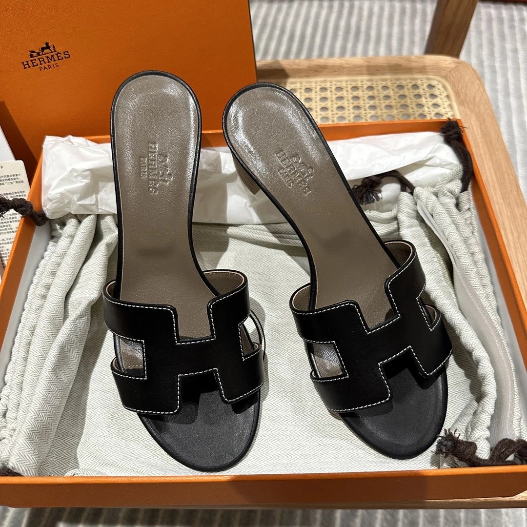 Hermès Oran Sandal
