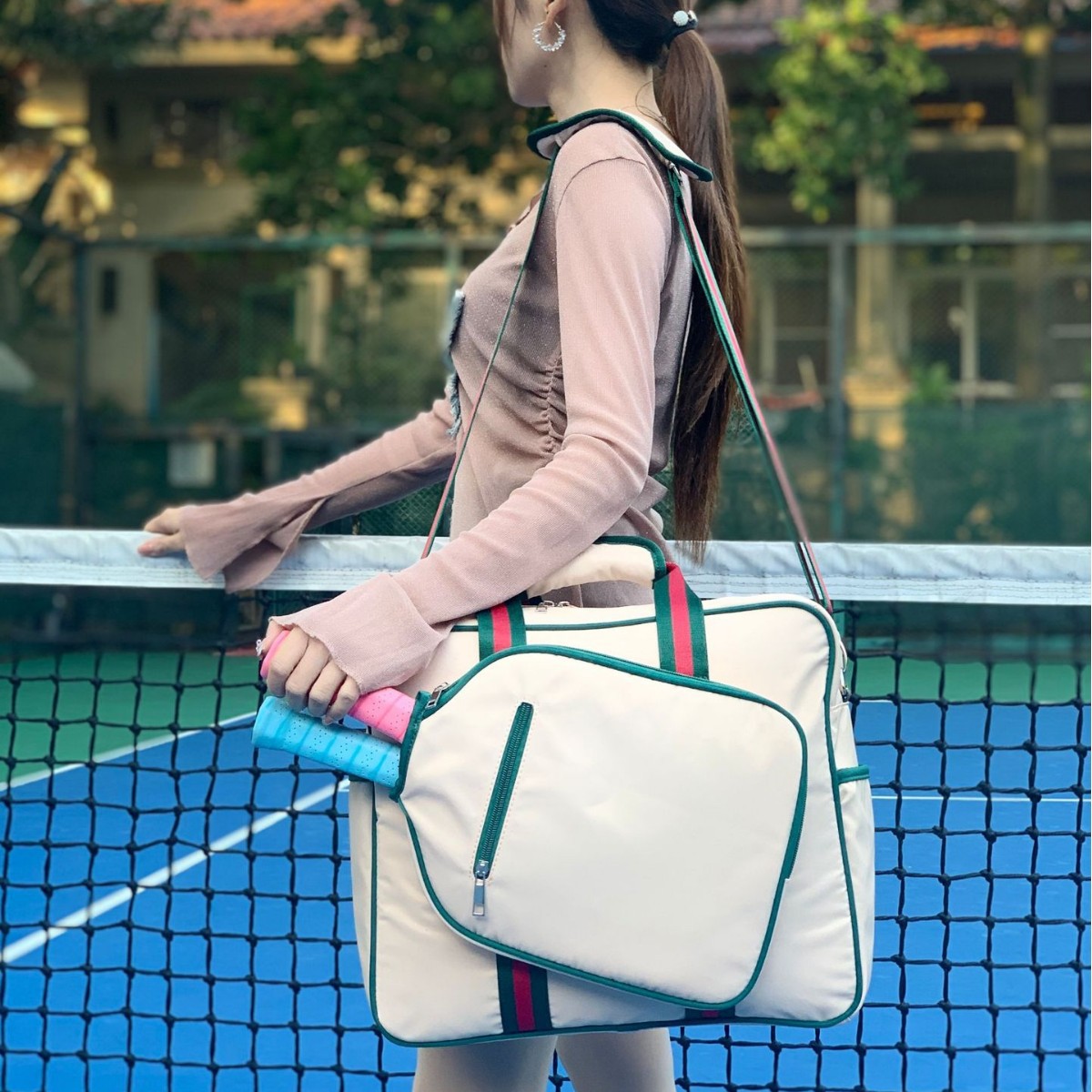 Ready-Made Diving Material, Durable and Thickeneded Tennis Bag, Large Capacity Waterproof Multi-Functional Sports Shoulder Bag, Pickleball Bag