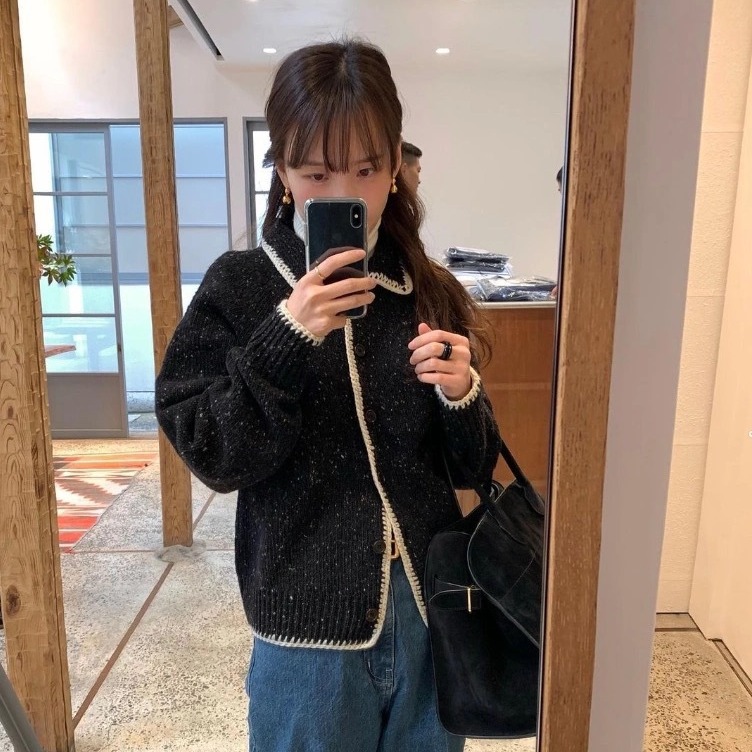 Now South Korea Dongdaemun designer Meina lerobe wool colorful miscellaneous point cardigan buckle sweater