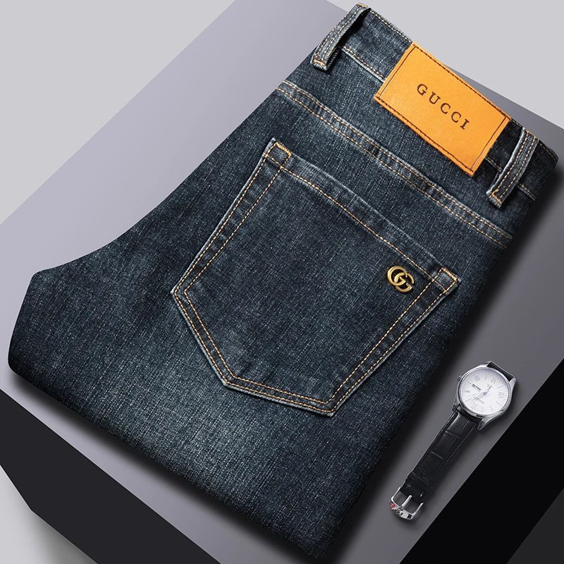 Guangzhou Xintang jeans men's high-end European goods, slim feet, cross-border foreign trade Europe and America 1:1 spring new pants Foto QC de WEIDIAN na Qualit.ly