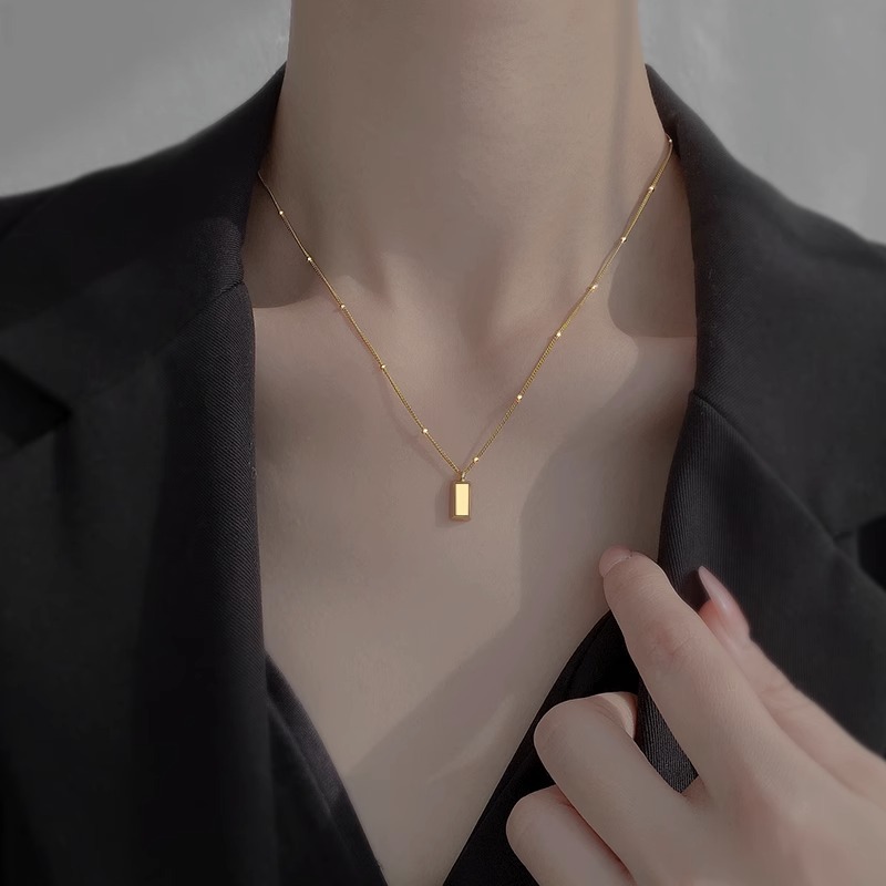 Geometric Long Square Small Gold Necklace Women's Niche Collar Chain Cyber Celebrity Bead Chain Titanium Steel Brick Pendant Accessories