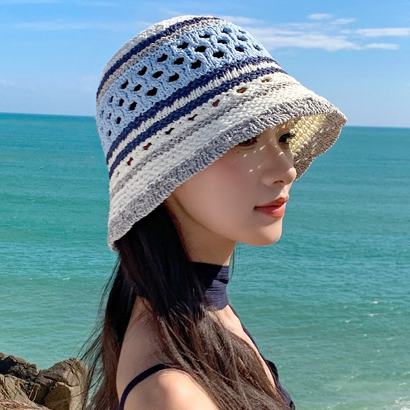 Gradient Hollow Embroidery Sweet and Cool Versatile Woven Straw Hat for Women, Beach Sun Protection Fisherman Hat with Large Brim That Makes the Face Look Smaller