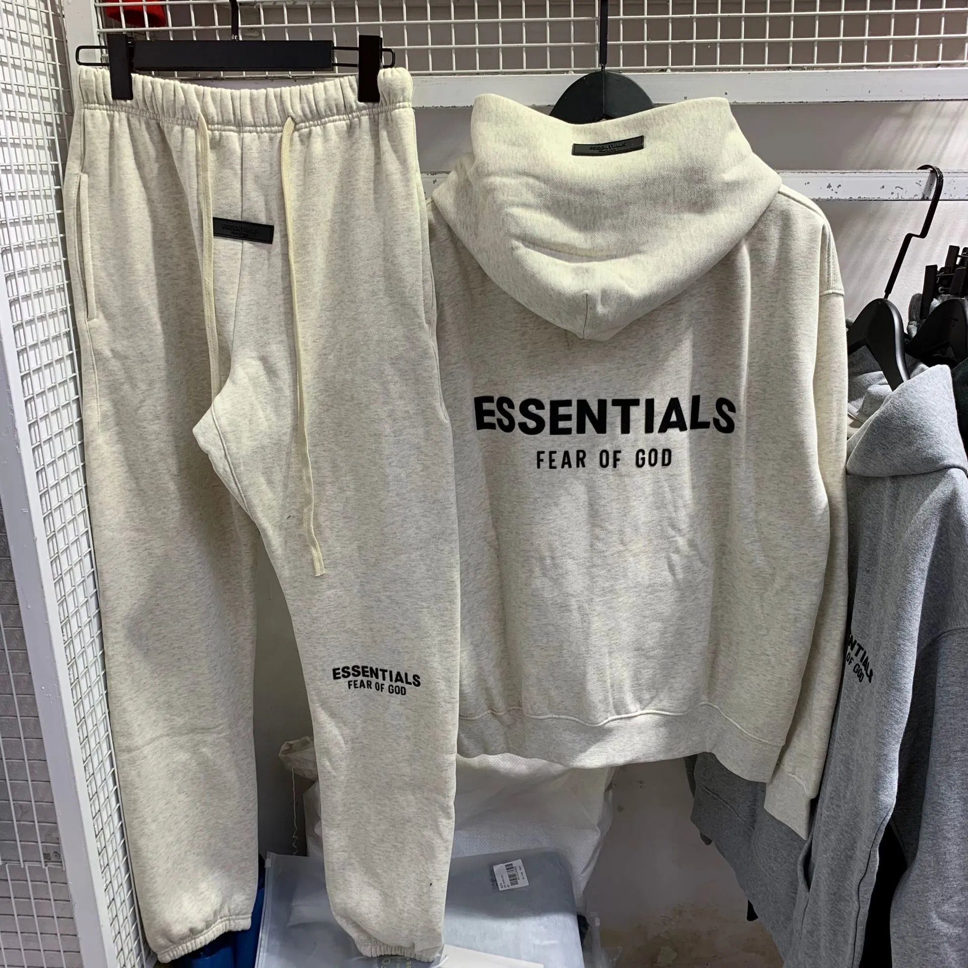 ESS 加绒/ 连帽卫衣卫裤套装 / 【High-quality Grade 】