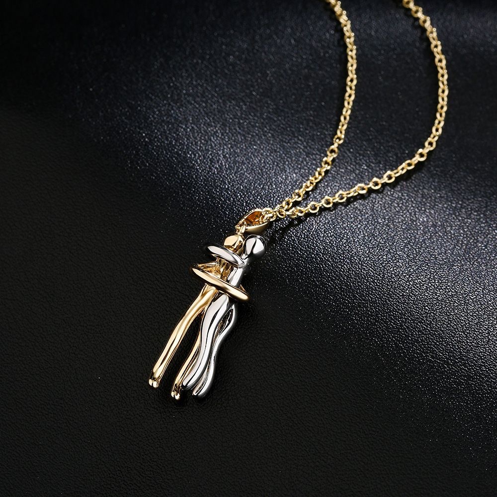 New titanium steel two-color hug necklace creative little man hands embrace 18k gold lovers clavicle chain Valentine's Day gift