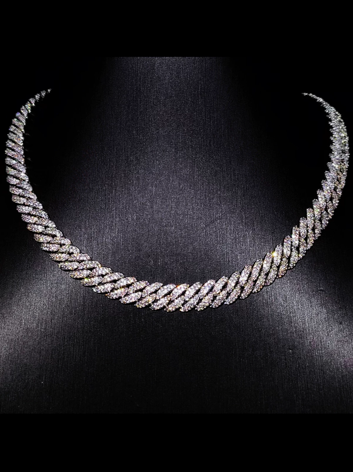 Mr.Blingggggg European and American Hip-Hop Jewelry 10mm Full Diamond Dense Inlay Unisex Versatile Cuban Chain QC-foto van TAOBAO op Qualit.ly