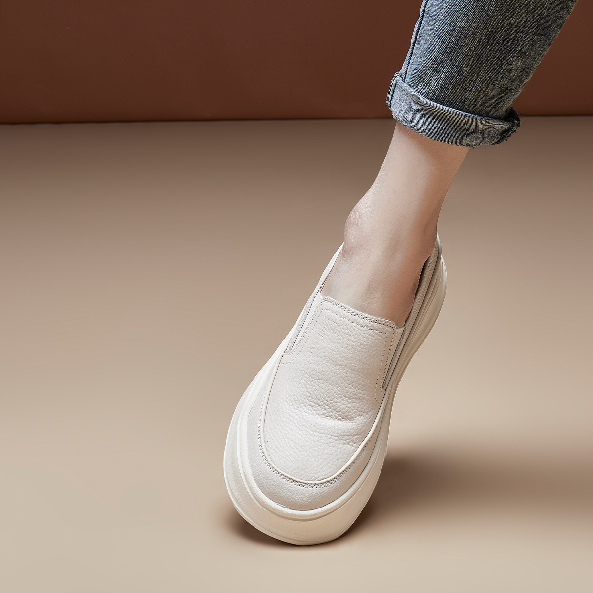 Genuine Leather White Shoes Women's 2024 Spring Top-Layer Cowhide Slip-on Shoes Women's Retro Korean Style Casual Platform Shoes