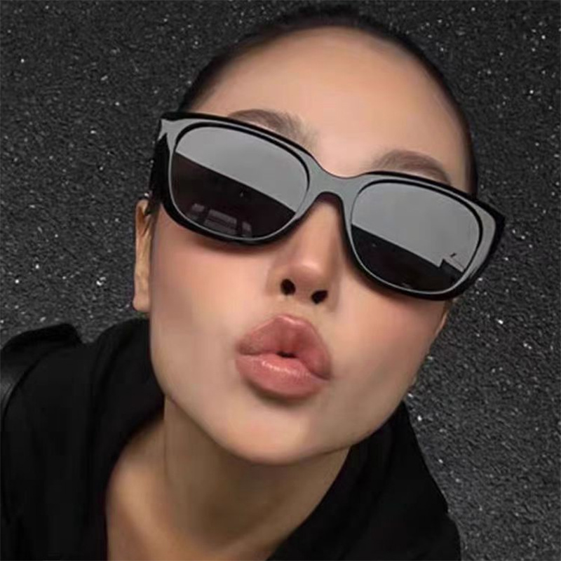 Men's new Korean-style rectangular retro cat's eye sunglasses women's high-grade small narrow frame glasses photo sun protection sunglasses