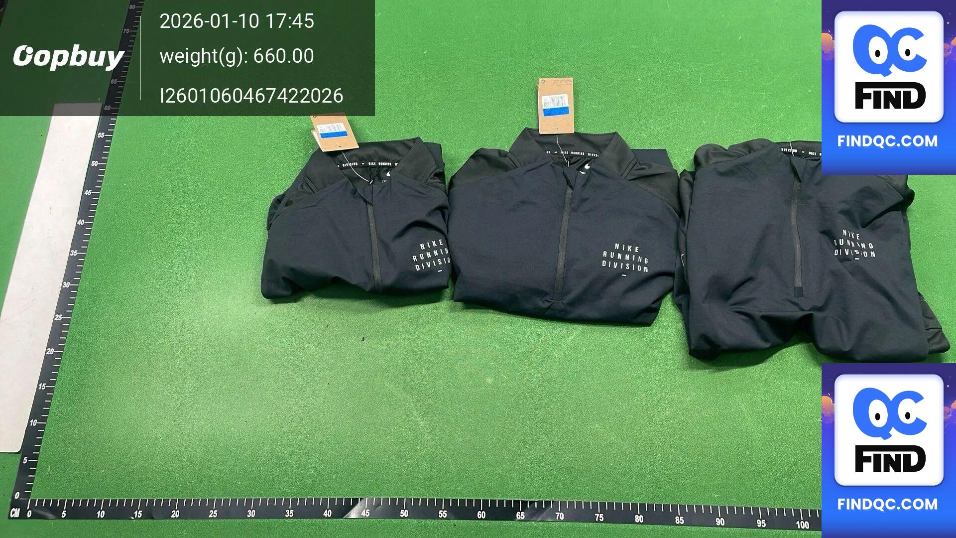Nike Running Division Half-Zip Long-Sleeve Top QC