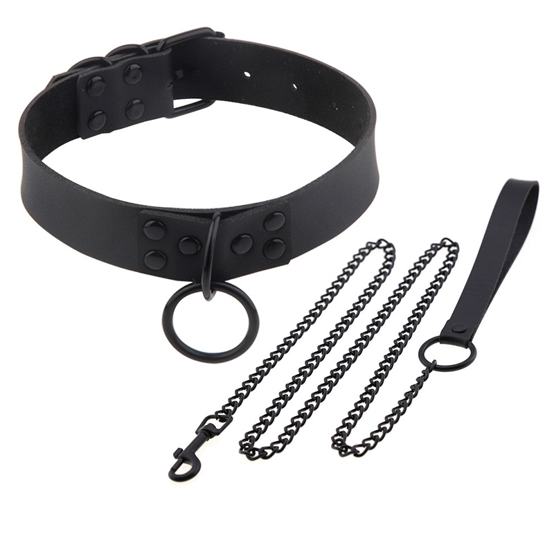 European and American Dark Nightclub Gothic Style Leather Collar Necklace Fashion Black Nail O-Shaped Cervical Collar Chain