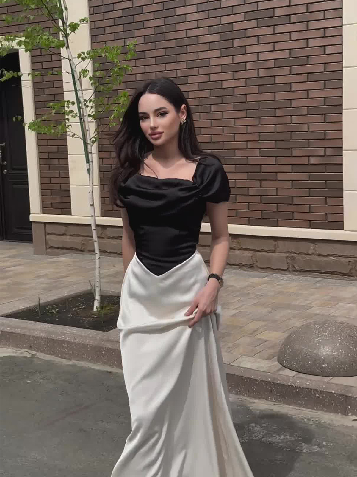 Amazon Europe and America 2026 Spring New Satin Slim Fit Black and White Color-Block Contrast Puff Sleeve Long Tie Dress
