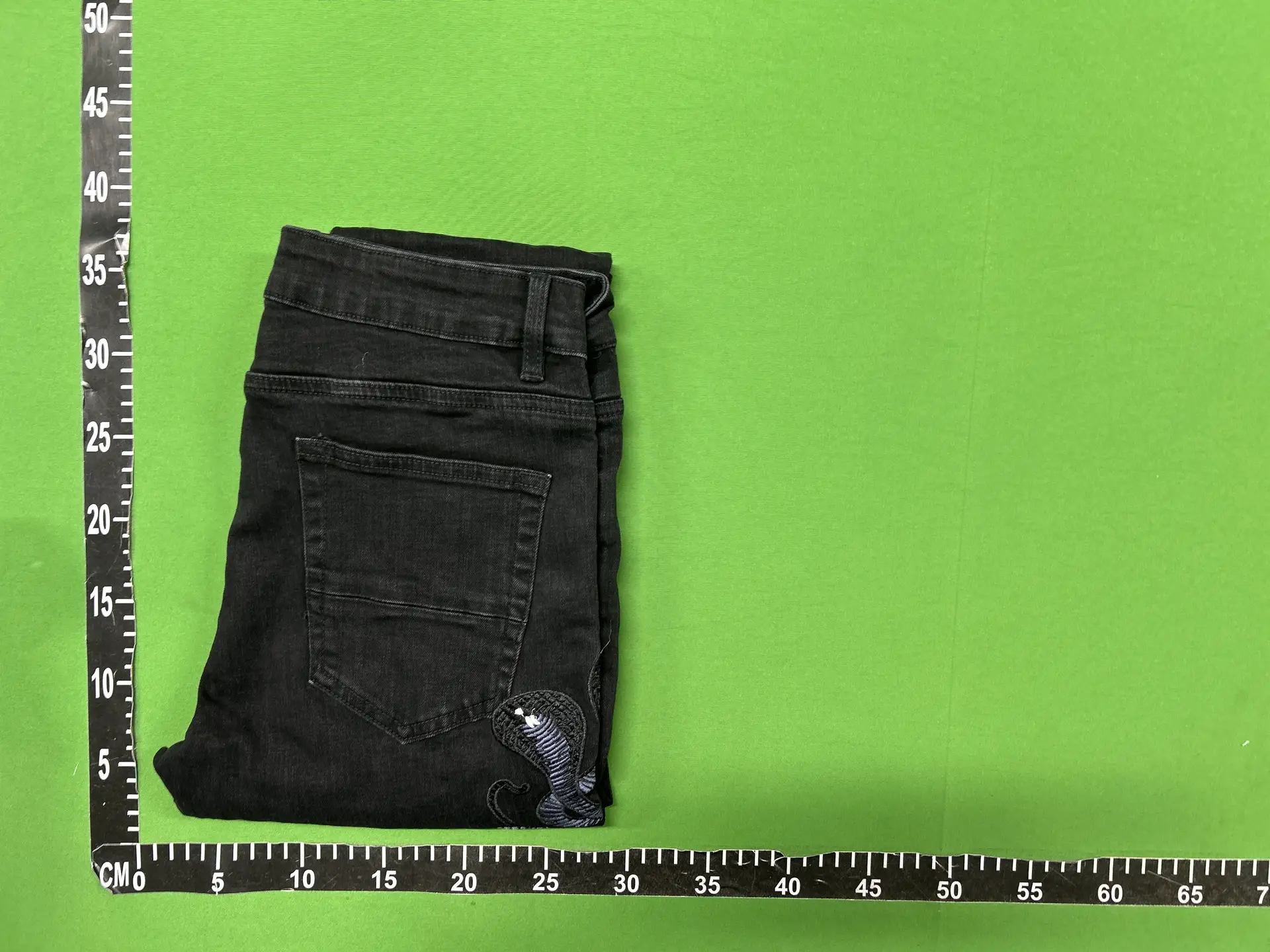 American high street hip-hop trend, personality, three headed snake embroidery, hole breaking, patchwork, distressed, slim fit jeans