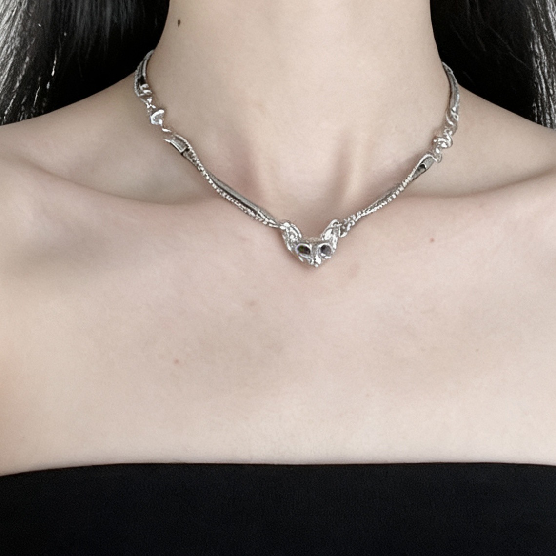 Cyberpunk Cat Head Necklace for Women, Fashionable Niche Design Clavicle Chain, Unique Cool Style Jewelry Wholesale