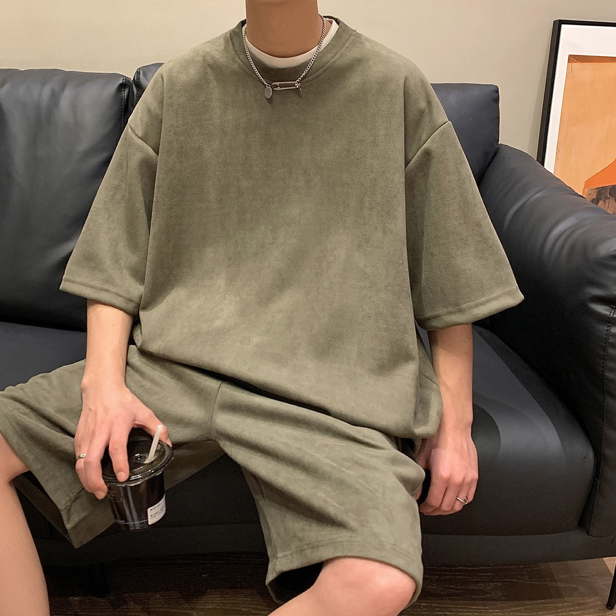 2026 New Men's Casual Suede Short-Sleeved T-Shirt Suit Tz8757