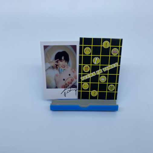 TNT Times Youth Group May Day–themed instant photo merchandise