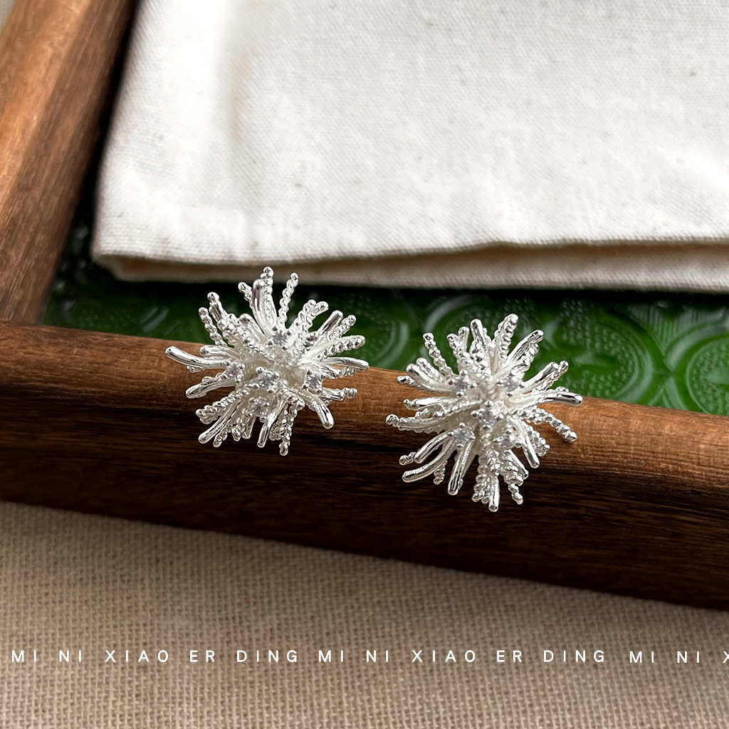 Spring Silver-Plated Dandelion Artistic Designer Style Minimalist Ins Factory Earrings New Model Stud Earrings Wholesale