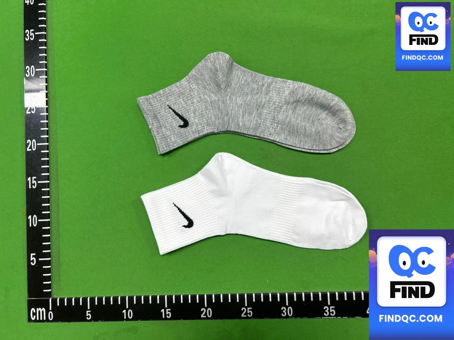Nike Everyday Cushioned Ankle Socks Grey and White