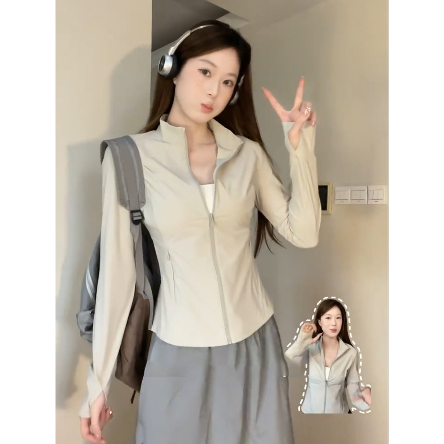 Gray Sun Protection Clothing for Women, Summer 2026 New Style, Thin Slim-Fit Jacket, Short Ice Silk Top, Stand-Up Collar Yoga Wear