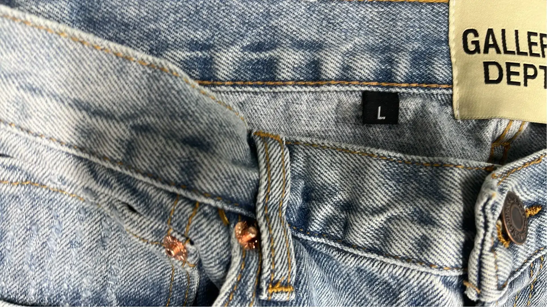 GALLERY DEPT. Flared Jeans