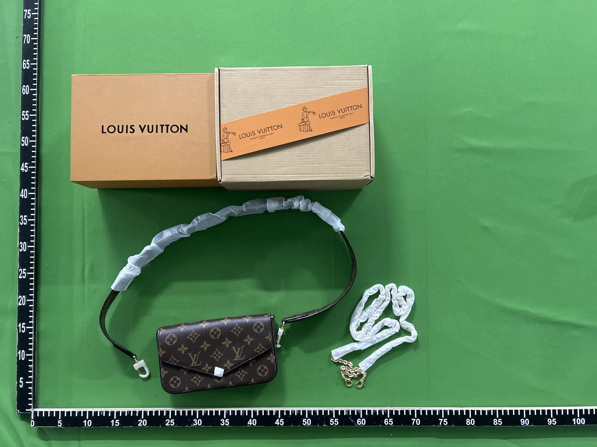 Louis Vuitton Monogram Canvas Pochette Felicie