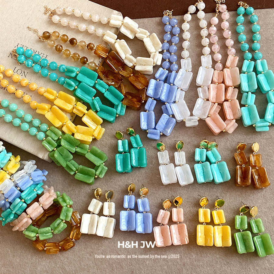 Acrylic Beaded Irregular Square Necklace European and American Cross-Border Personalized Clavicle Chain Simple Fashion Elegant Necklace for Women