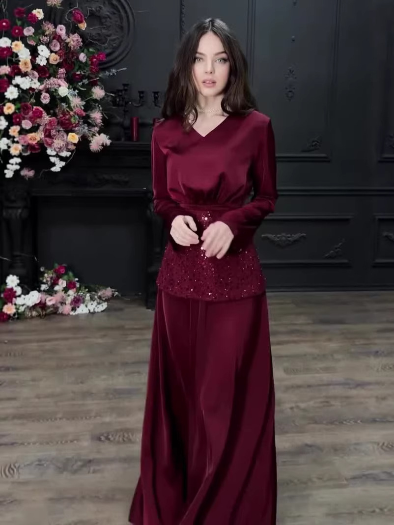 2026 Spring New European and American Cross-Border Amazon Fashion Satin Dress + Sequined Bodycon Bib Two-Piece Set