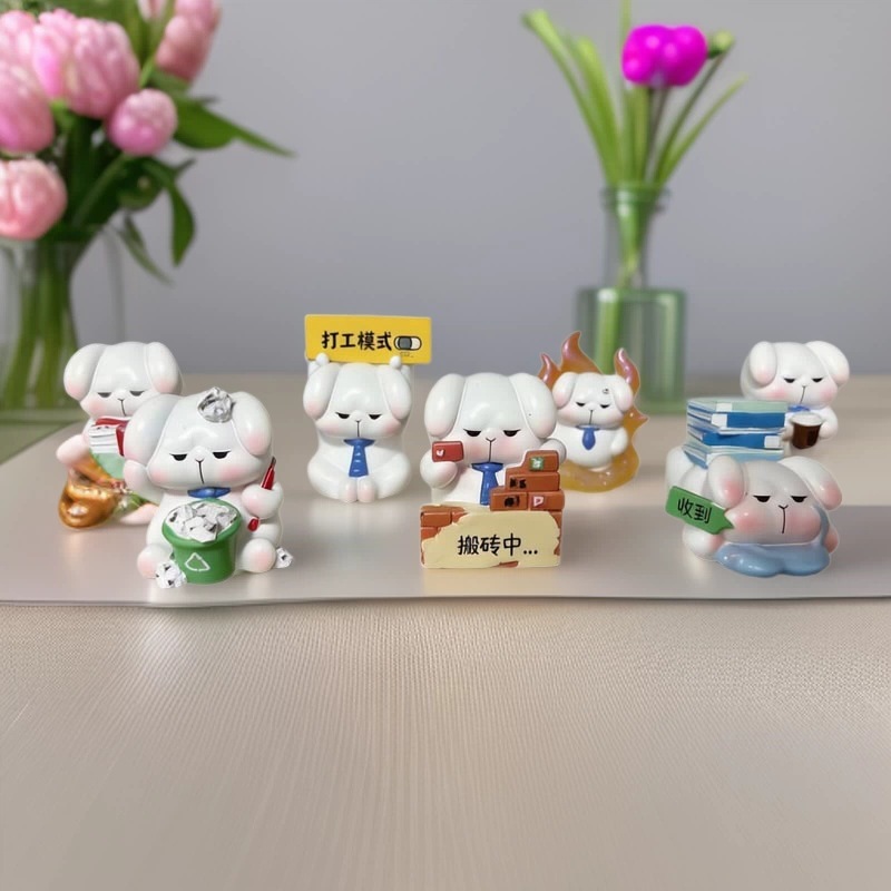 Funding rabbit blind box ornaments tide play Meng Meng rabbit desktop ornaments resin crafts Yiwu small commodity in stock wholesale