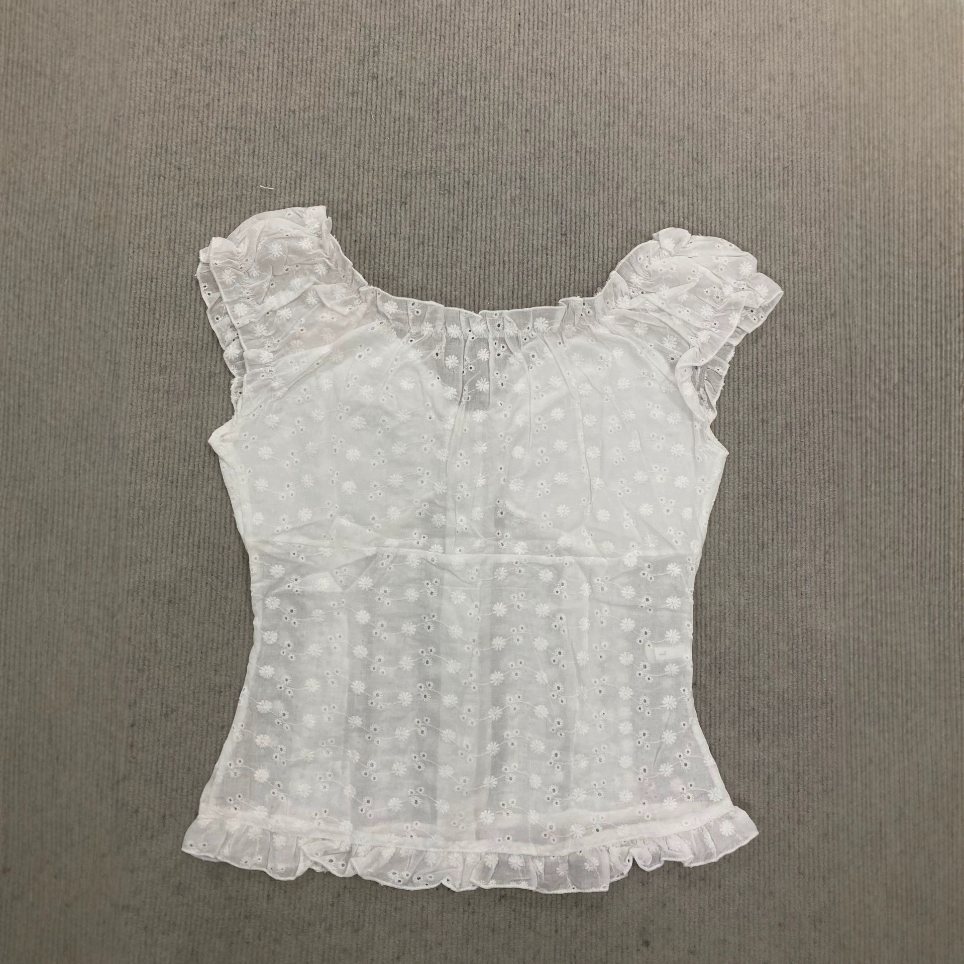 French Girl Lace Slimming Look Short-Sleeved T-Shirt 2024 Cross-Border New V Neck Buttoned Body-Shaping Sexy Top for Women