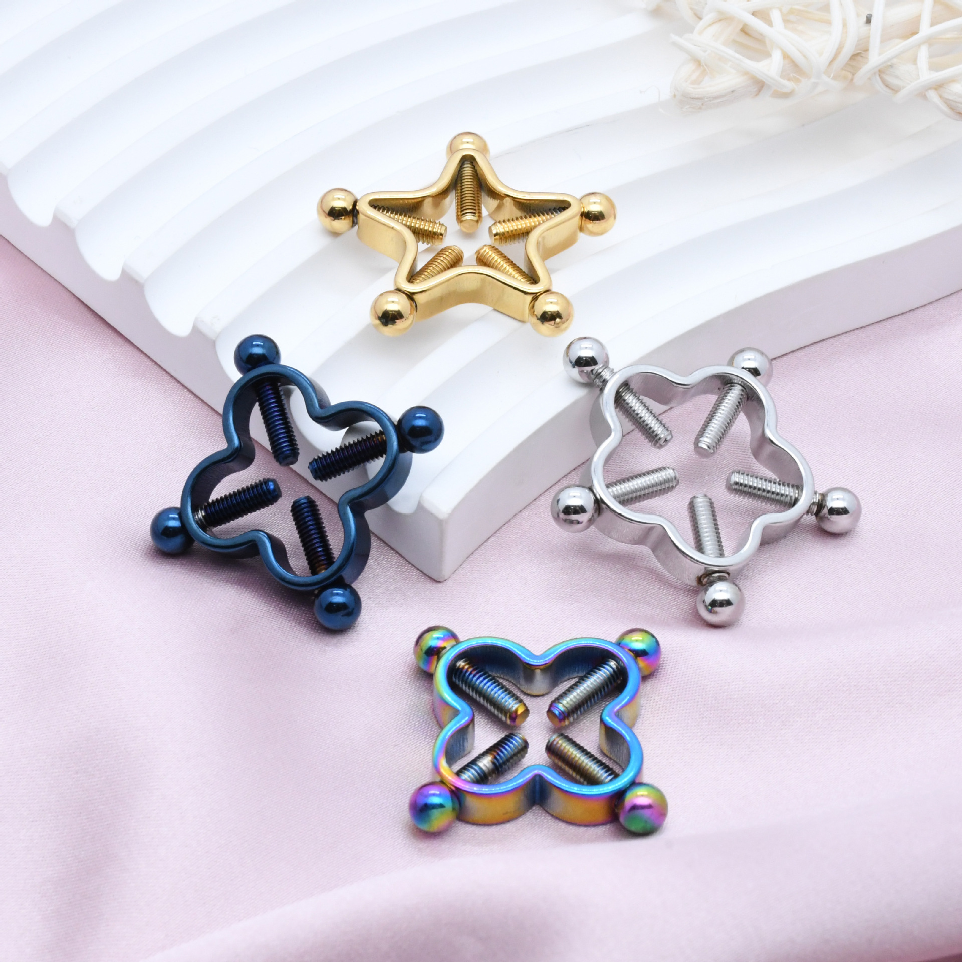 Cross-Border Supply of European and American Popular Stainless Steel Piercing-Free Nipple Rings, Nipple Rings, Five-Pointed Star, Four-Leaf Clover Nipple Clips Wholesale