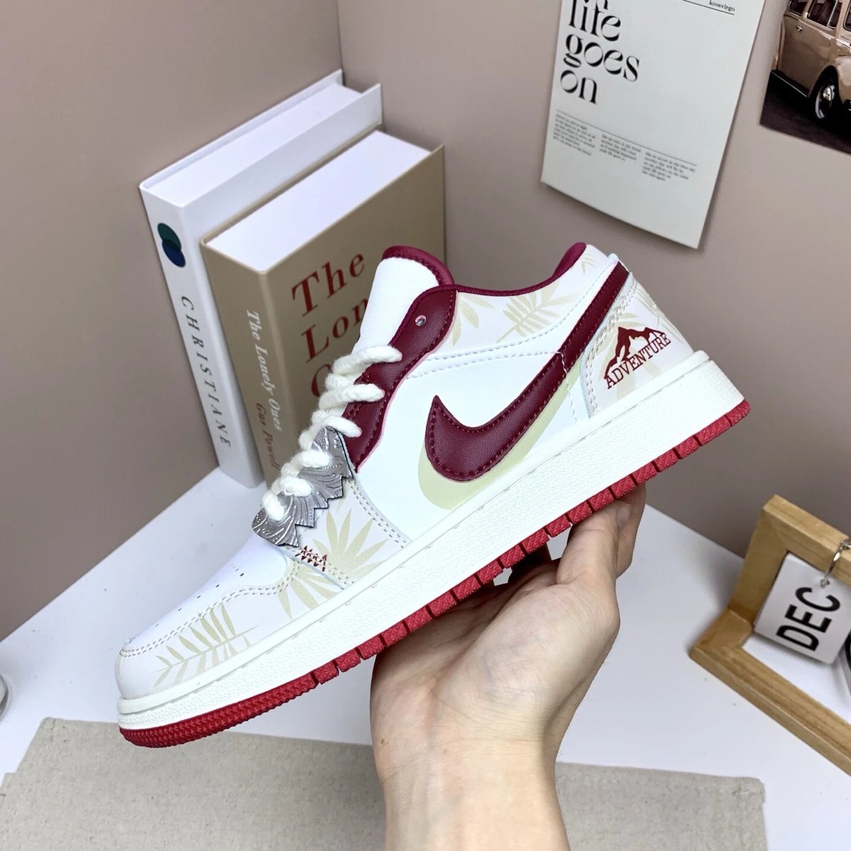 耐克AJ1低帮复古白紫脚趾篮球男女情侣ins百搭潮流休闲运动滑板鞋