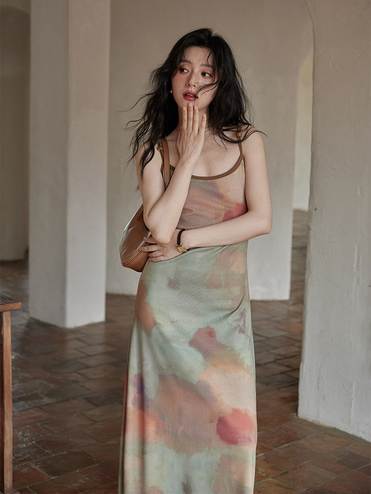 Ximeng 2024 New Summer Little French Temperament Design Sense Niche Long dress Women's Inner Sling