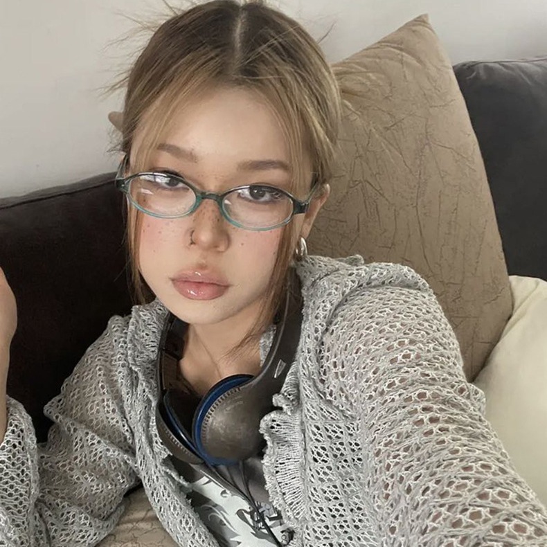 New Y2K Retro Oval Small Frame Plain Glasses That Enhance Complexion and Create a Stylish Look, Can Be Fitted with Prescription Lenses
