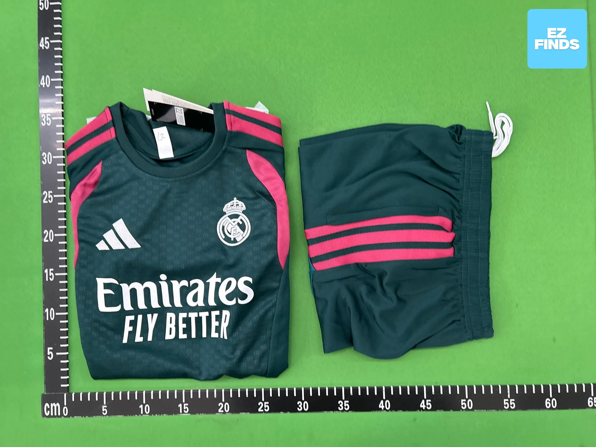 26-27 R.ealMadri kids short sleeve tracksuit  4261250854 photo QC de TAOBAO sur Qualit.ly QC