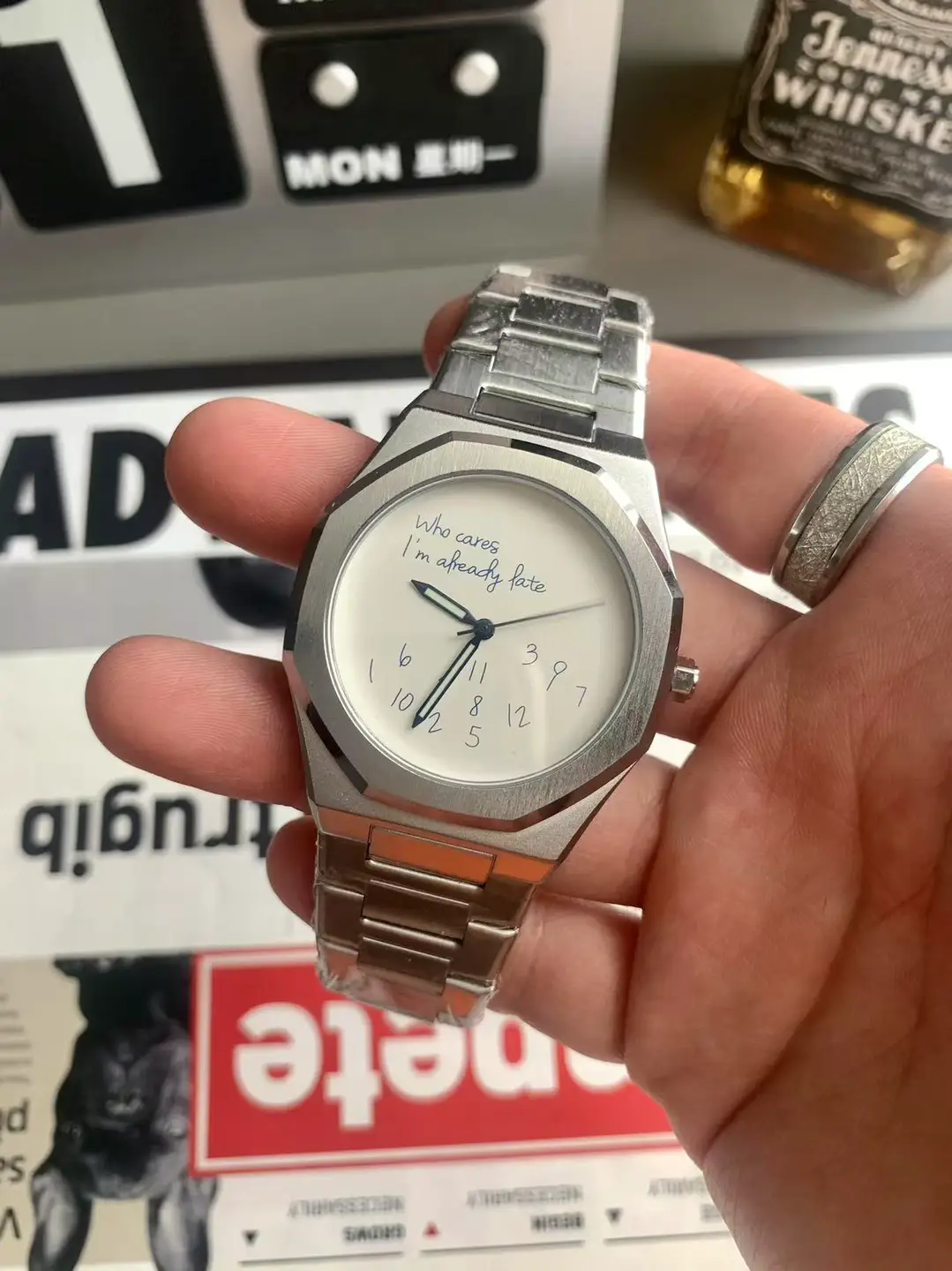 No logo watch men's personalized creative digital graffiti pattern niche ins style fashion design casual quartz watch