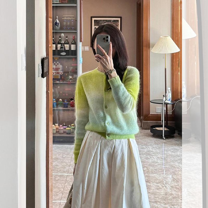Spring 2025 New Lazy Outerwear Gradient Sweater Color Contrast Fashion mohair Long Sleeve Knitted Cardigan Jacket Women